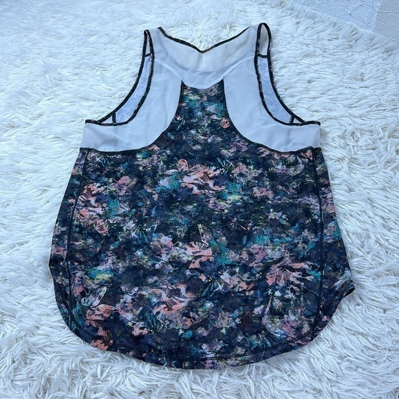 Lululemon Sculpt Tank - Picture 3 of 3